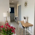 Les Jardins D'oc - Wifi, Terrasse Et Jardinet - T2 Neuf شقة Soual
